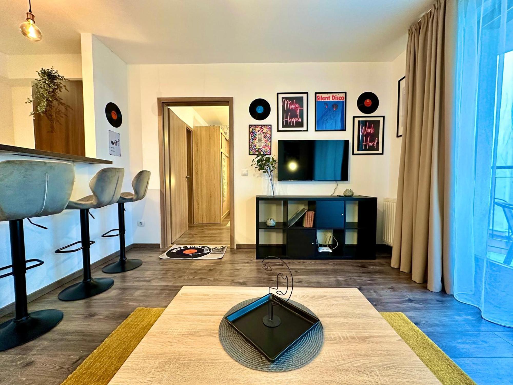 Vinyl Gozsdu Apartments Budapest Eksteriør bilde
